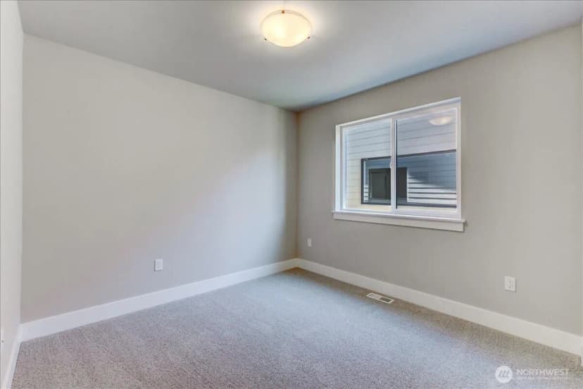 Property photo for 15528 2nd Place W #mg 15, Lynnwood photo 26