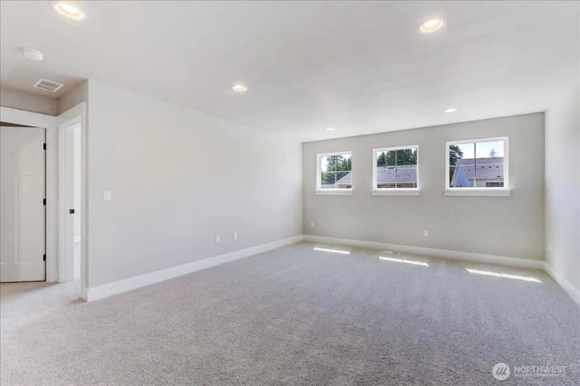 Property photo for 15528 2nd Place W #mg 15, Lynnwood photo 29