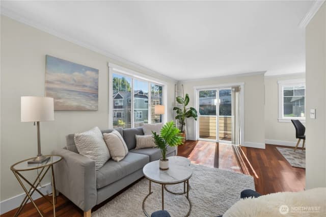 Property photo for 5013 40th Avenue Ne, Seattle