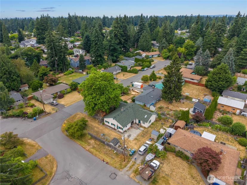 Property photo for 20911 78th Avenue W, Edmonds photo 23