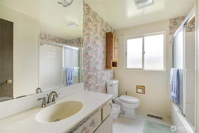 Property photo for 20911 78th Avenue W, Edmonds photo 18