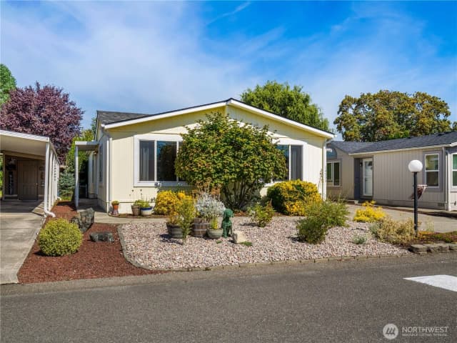 Property photo for 14809 E 121st Street, Puyallup