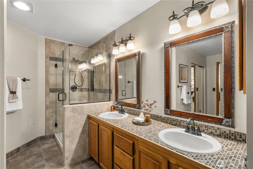 Property photo for 25327 236th Court Se, Maple Valley photo 22