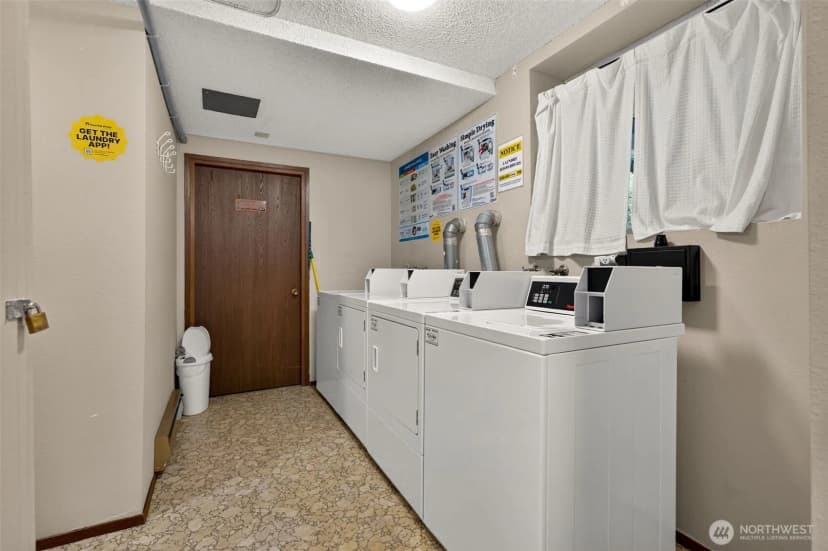 Property photo for 11535 Greenwood Avenue N #301, Seattle photo 11