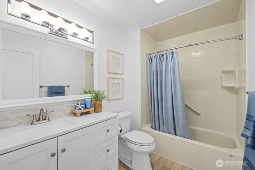 Property photo for 515 Lake Street S #205, Kirkland photo 17