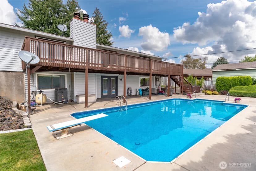 Property photo for 914 Roosevelt Boulevard, Ephrata photo 14