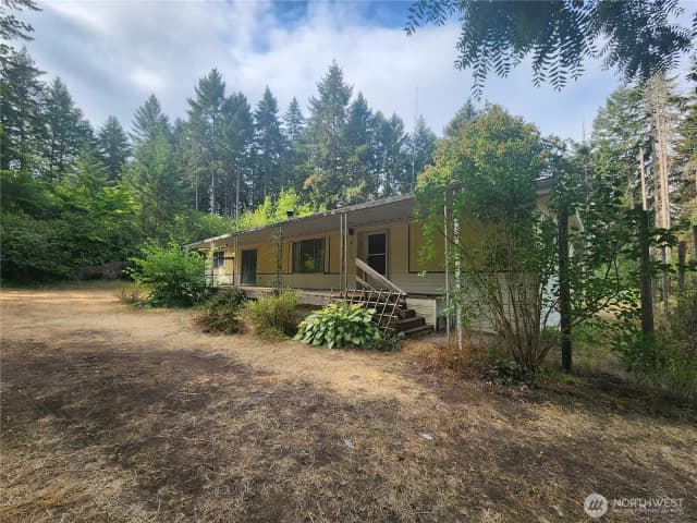 Property photo for 11719 Hobby Street Se, Yelm photo 2