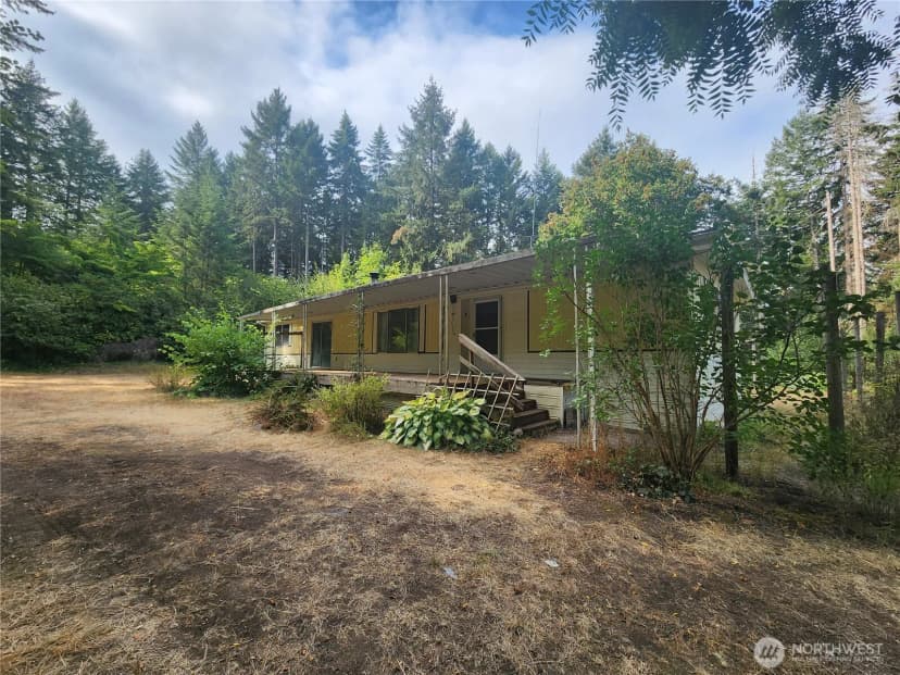 Property photo for 11719 Hobby Street Se, Yelm photo 2