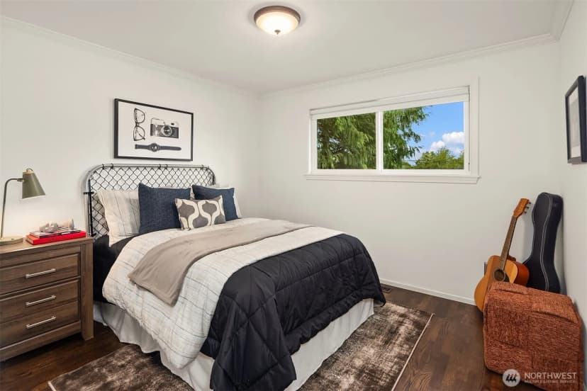 Property photo for 4057 96th Avenue Se, Mercer Island photo 23