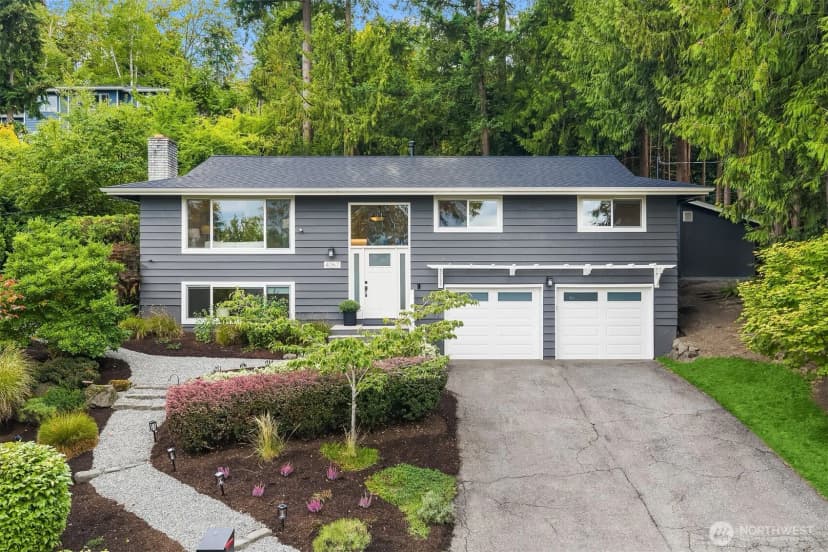 Property photo for 4057 96th Avenue Se, Mercer Island photo 36