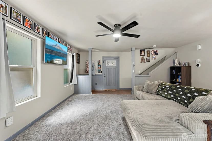 Property photo for 22329 Glenview Court Se, Yelm photo 6