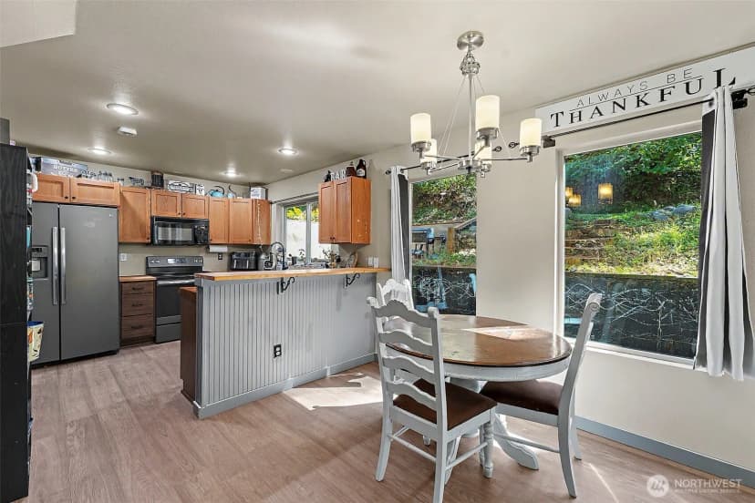 Property photo for 22329 Glenview Court Se, Yelm photo 12