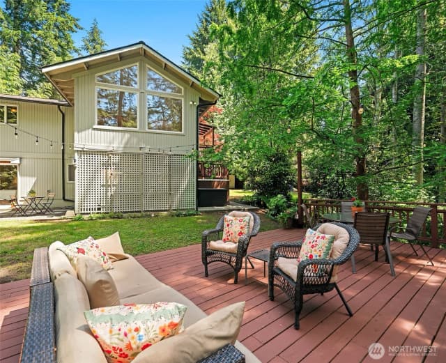 Property photo for 8760 Sw 190th Street, Vashon photo 2