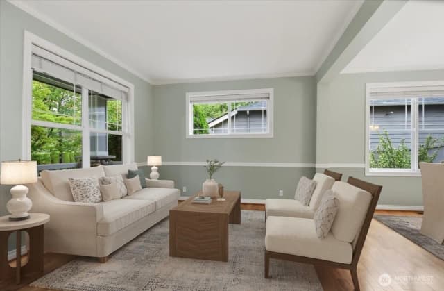 Property photo for 25303 Ne 3rd Place, Sammamish photo 2