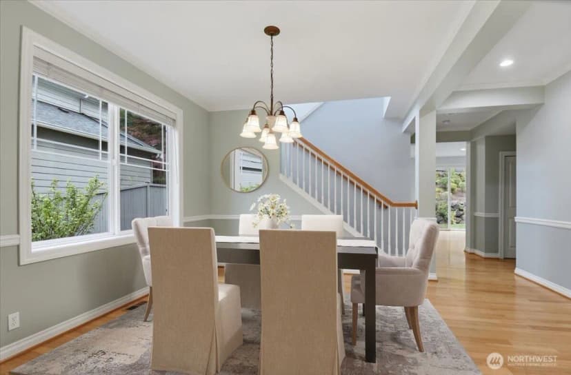 Property photo for 25303 Ne 3rd Place, Sammamish photo 5
