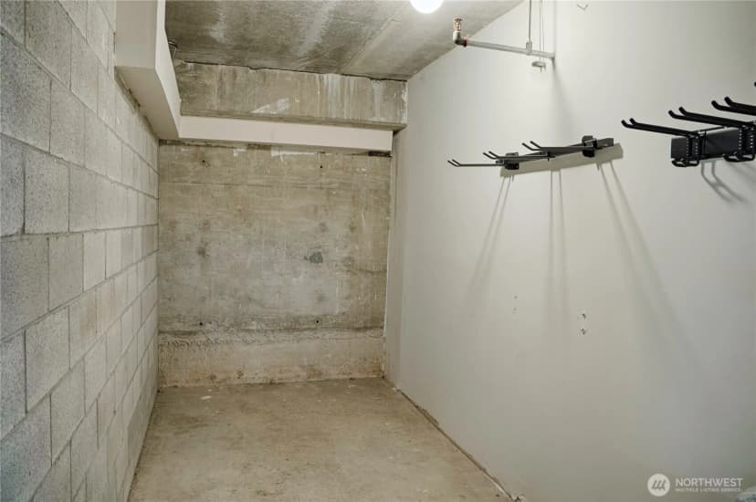 Property photo for 524 12th Avenue E #301, Seattle photo 32