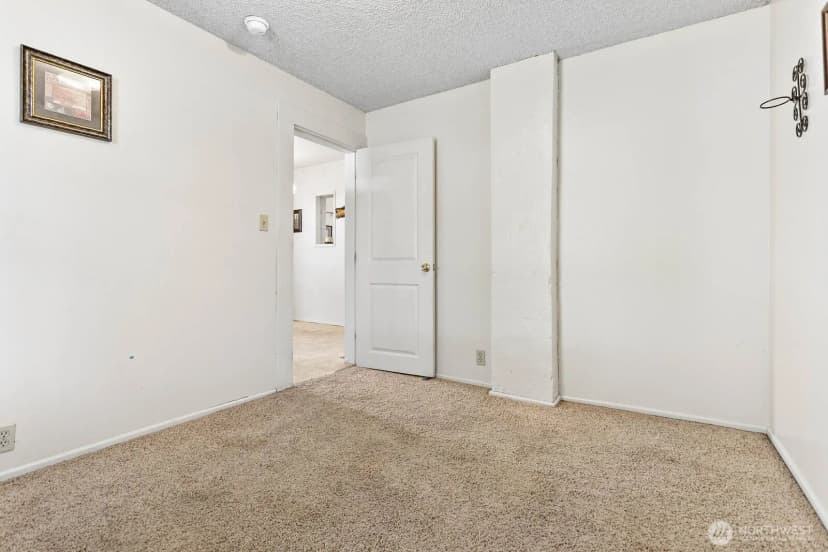 Property photo for 2508 Moore Street, Bellingham photo 20