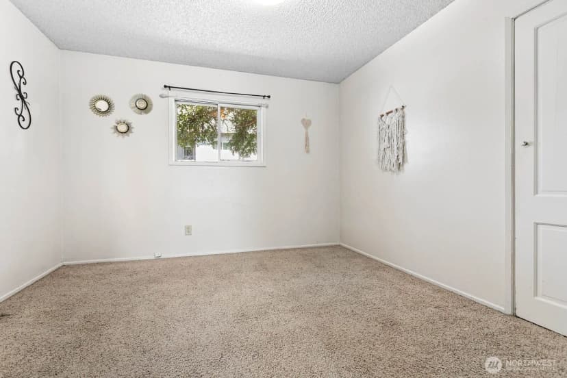 Property photo for 2508 Moore Street, Bellingham photo 15