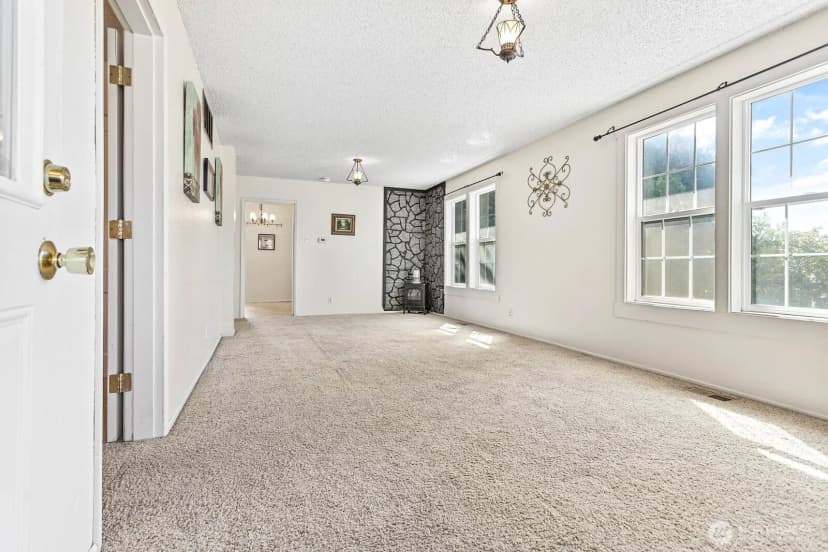 Property photo for 2508 Moore Street, Bellingham photo 6