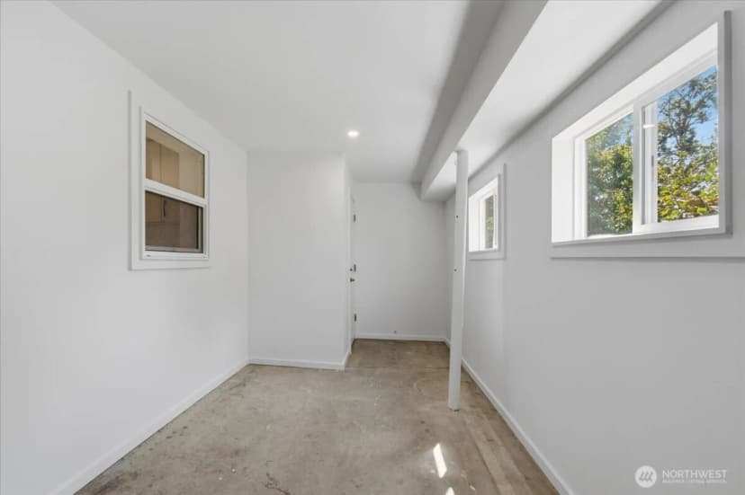 Property photo for 5247 21st Avenue Sw, Seattle photo 20