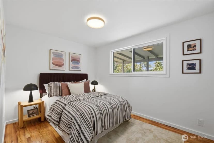 Property photo for 5247 21st Avenue Sw, Seattle photo 14