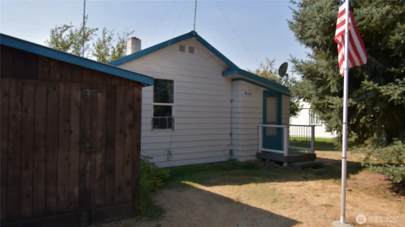 Property photo for 434 Ne North Avenue S, Wilbur photo 2