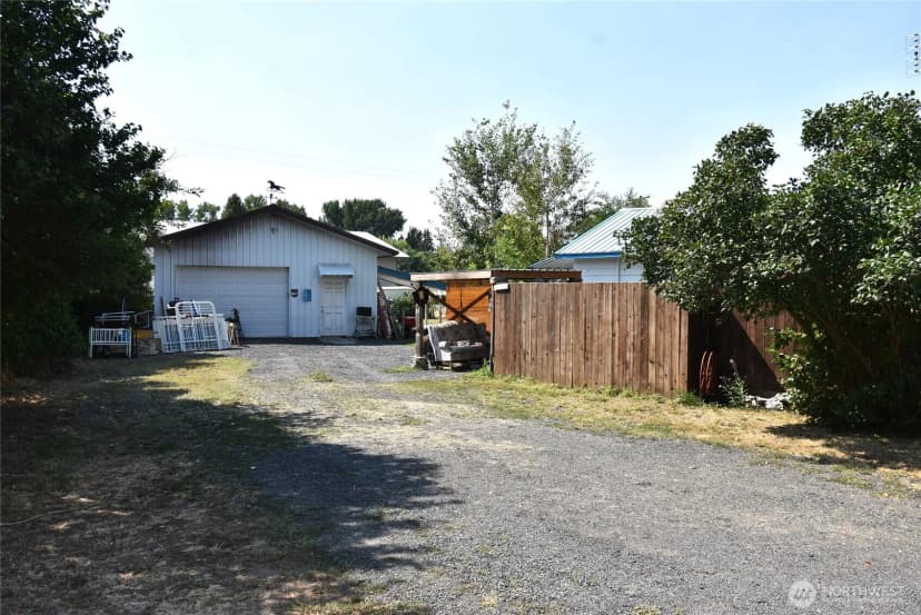 Property photo for 434 Ne North Avenue S, Wilbur photo 34