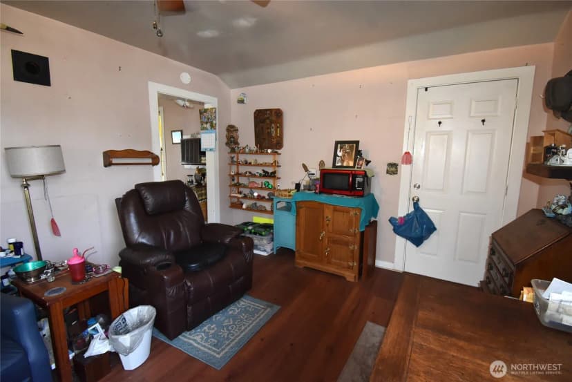 Property photo for 434 Ne North Avenue S, Wilbur photo 11