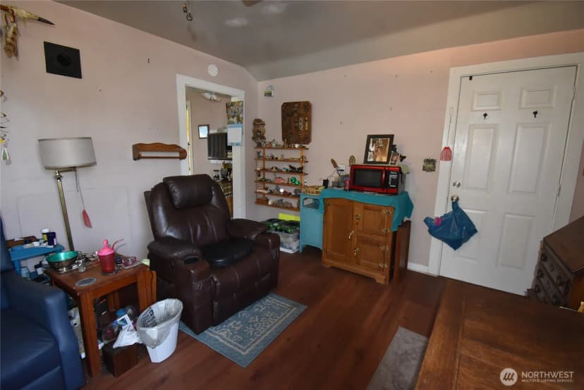 Property photo for 434 Ne North Avenue S, Wilbur photo 12