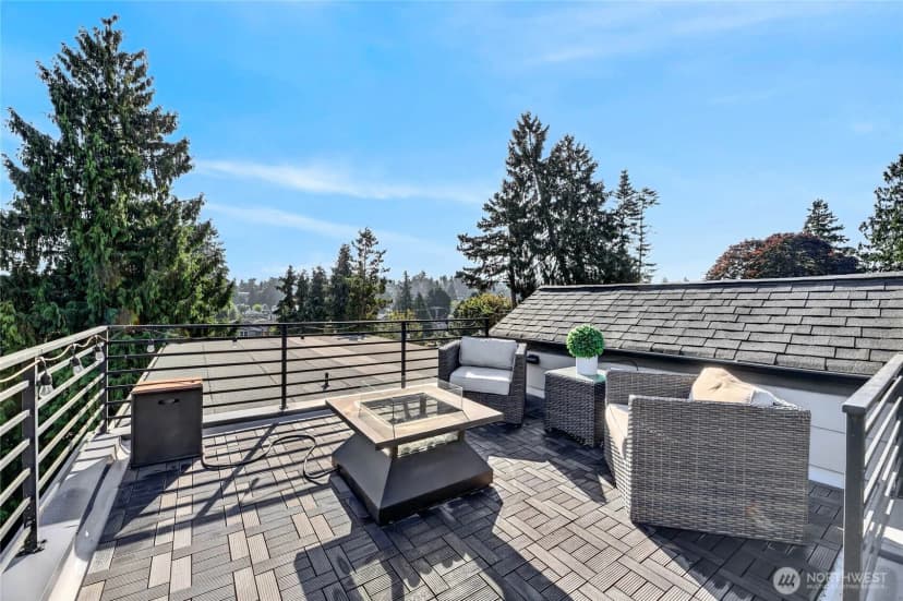 Property photo for 7707 18th Avenue Sw, Seattle photo 27