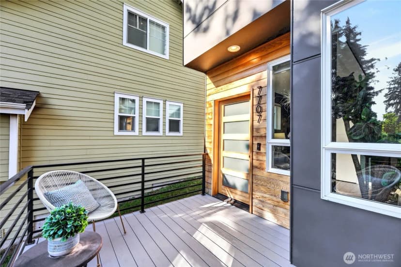 Property photo for 7707 18th Avenue Sw, Seattle photo 30