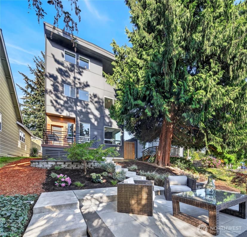 Property photo for 7707 18th Avenue Sw, Seattle
