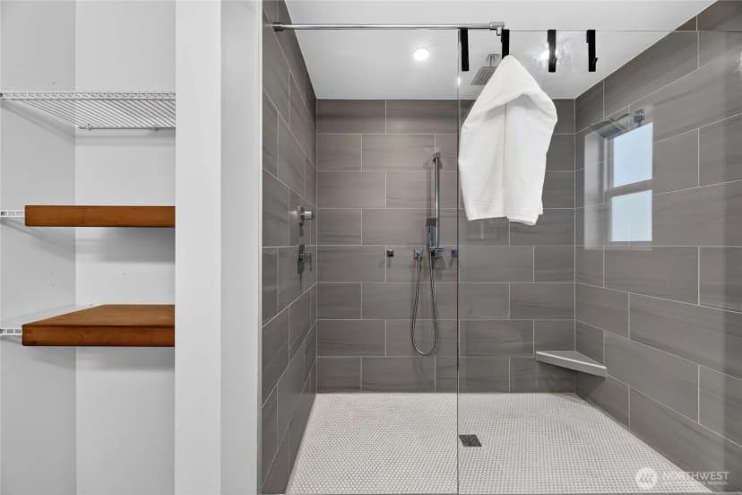 Property photo for 7707 18th Avenue Sw, Seattle photo 19