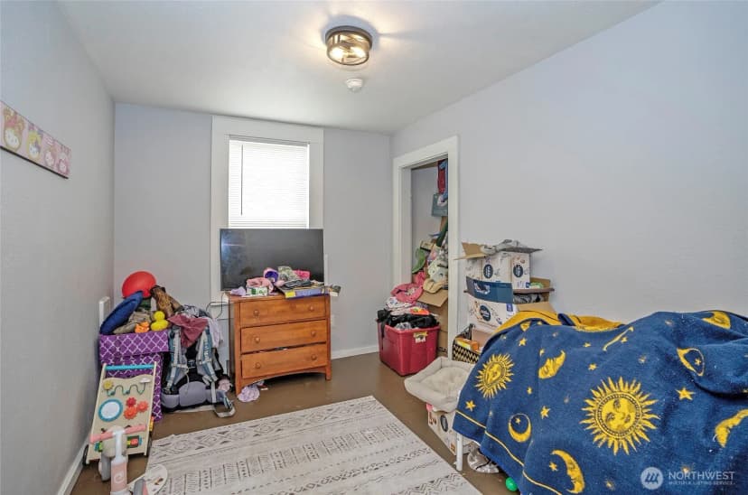 Property photo for 110 Alder Street E, Eatonville photo 16