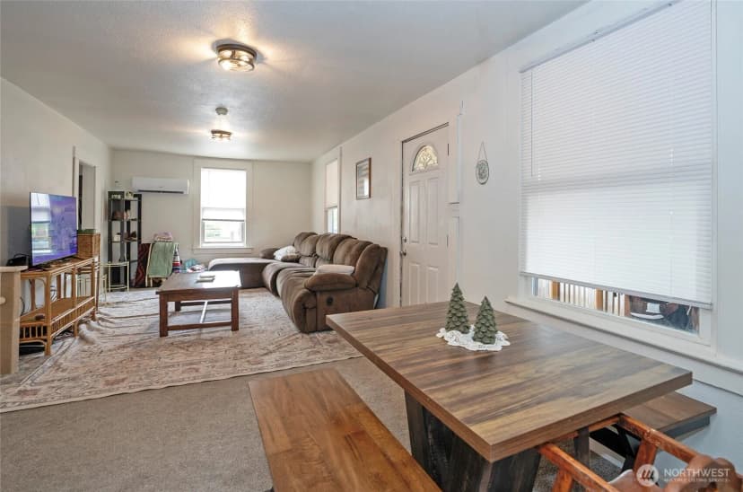Property photo for 110 Alder Street E, Eatonville photo 6