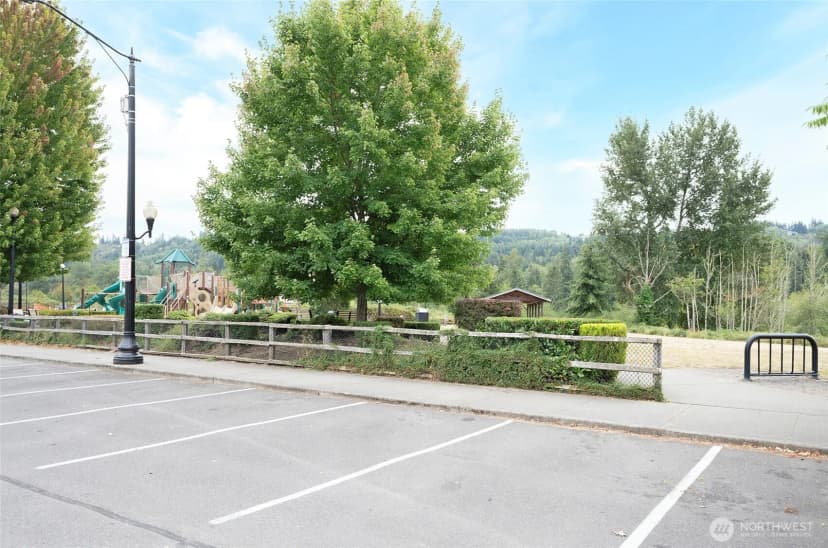Property photo for 110 Alder Street E, Eatonville photo 20