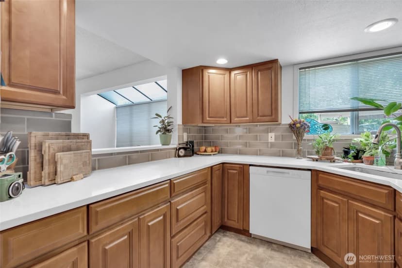 Property photo for 15175 Sunwood Blvd #dd12, Tukwila photo 21