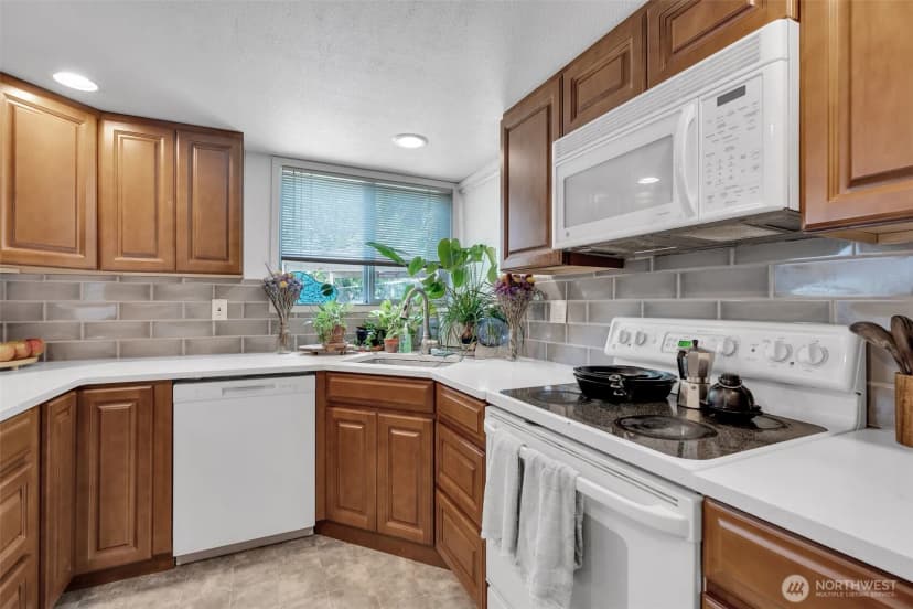 Property photo for 15175 Sunwood Blvd #dd12, Tukwila photo 20