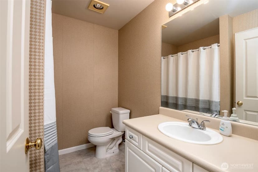 Property photo for 15150 140th Way Se #b103, Renton photo 17