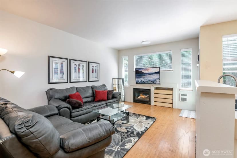 Property photo for 15150 140th Way Se #b103, Renton photo 10