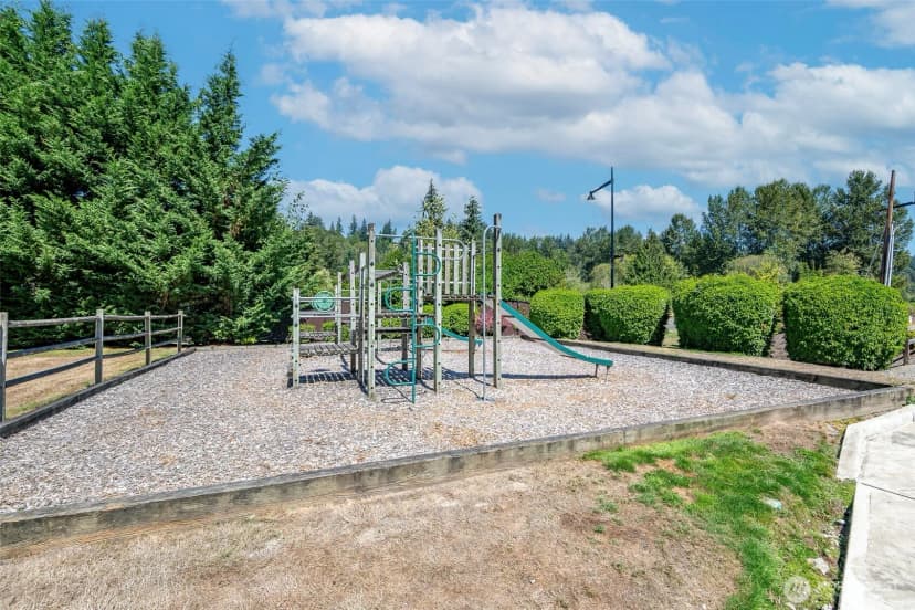 Property photo for 15150 140th Way Se #b103, Renton photo 24
