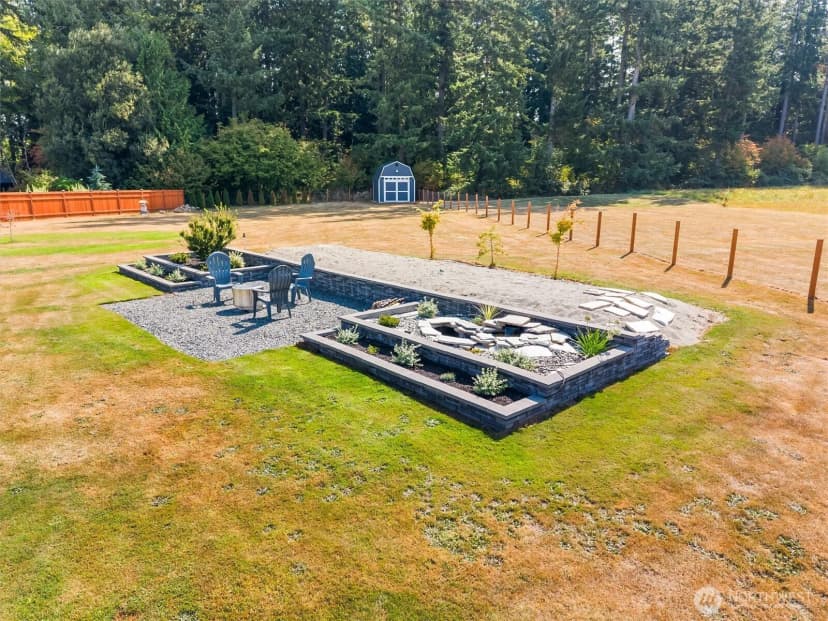 Property photo for 18521 32nd Avenue Nw, Stanwood photo 7