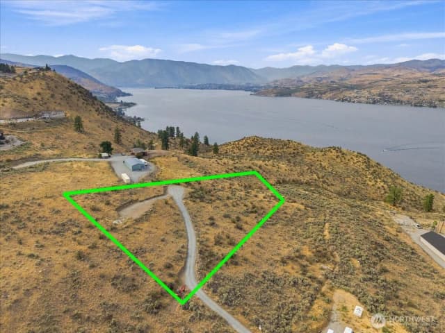 Property photo for 64 Chelan Butte Rd, Chelan photo 4