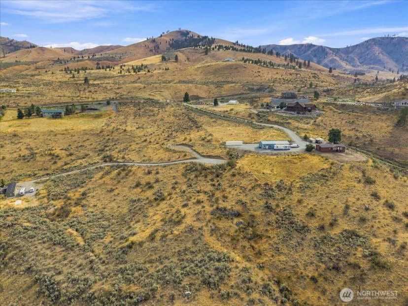 Property photo for 64 Chelan Butte Rd, Chelan photo 9
