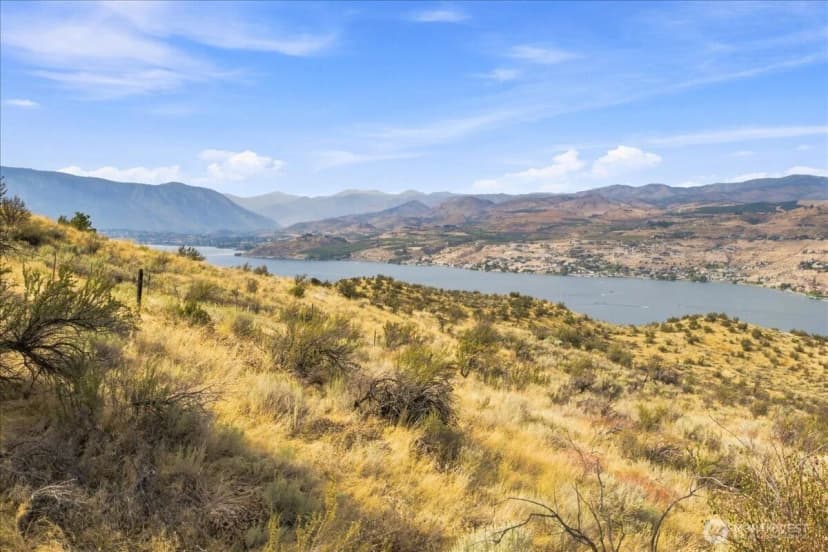 Property photo for 64 Chelan Butte Rd, Chelan photo 18