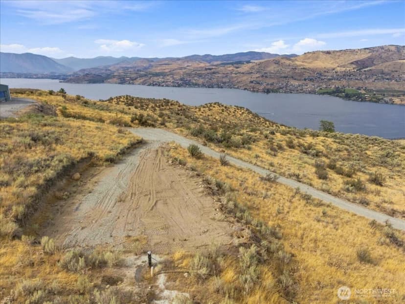 Property photo for 64 Chelan Butte Rd, Chelan photo 13