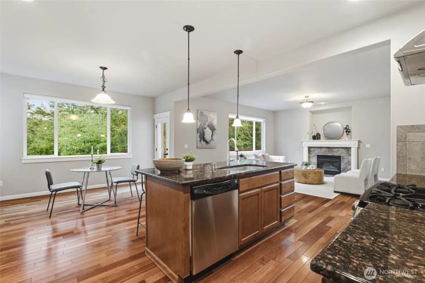 Property photo for 35214 4th Place Sw, Federal Way photo 6