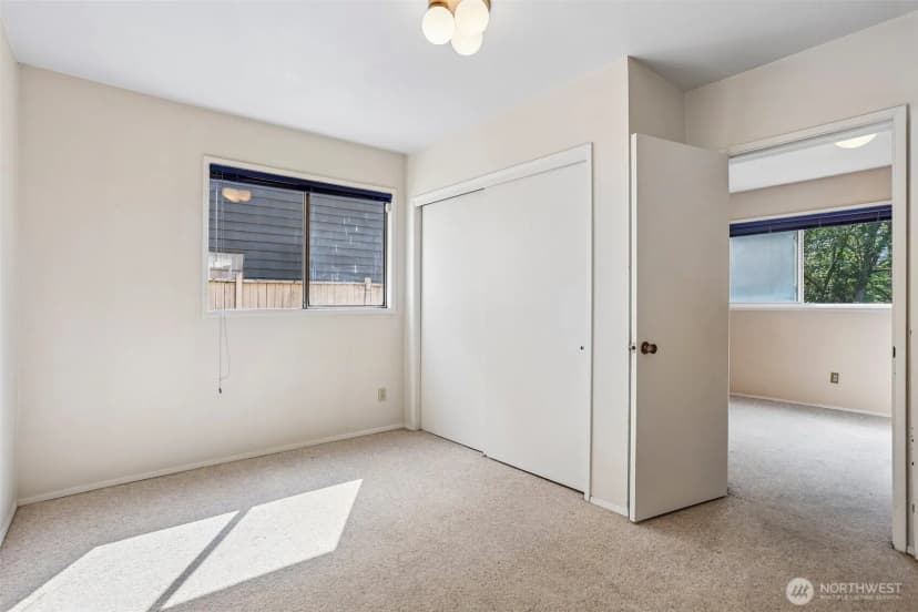 Property photo for 6845 Ne 191st Street, Kenmore photo 24