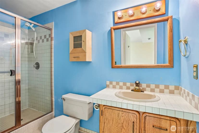 Property photo for 6845 Ne 191st Street, Kenmore photo 28