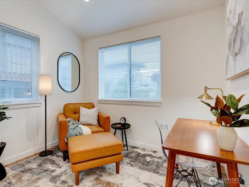 Property photo for 7507 Latona Avenue Ne, Seattle photo 13
